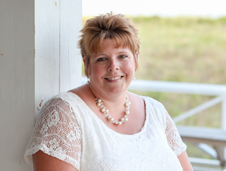April Jones - Medical Receptionist